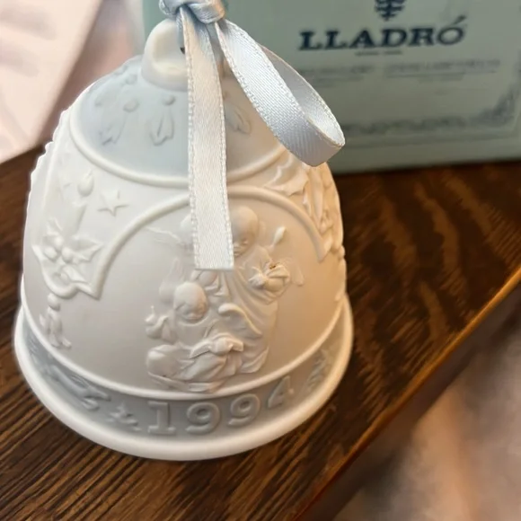 Lladro 1994 Anniversary Christmas Bell w/Original Box